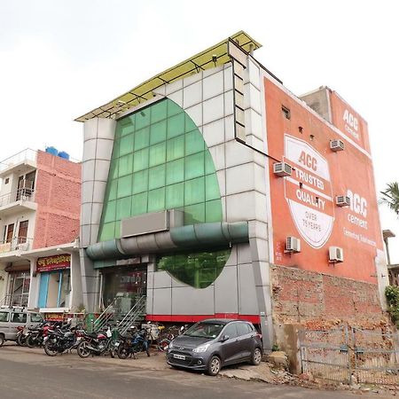 Oyo 45398 Kunal Hotel Etawah Exterior photo